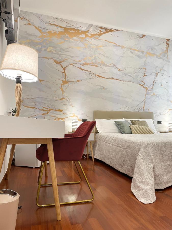 Trani Suite - Moro 10 Exterior photo